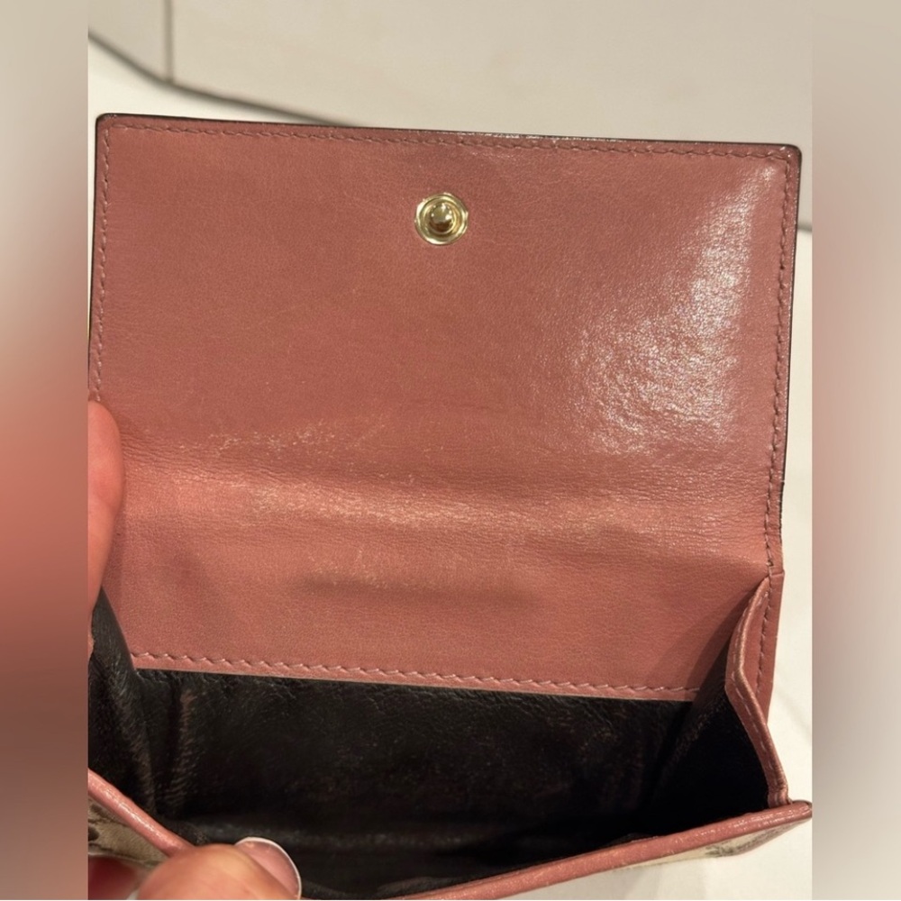 Gucci Wallet more life left Vintage . Cards money id holder heart icon luxury - Picture 13 of 14